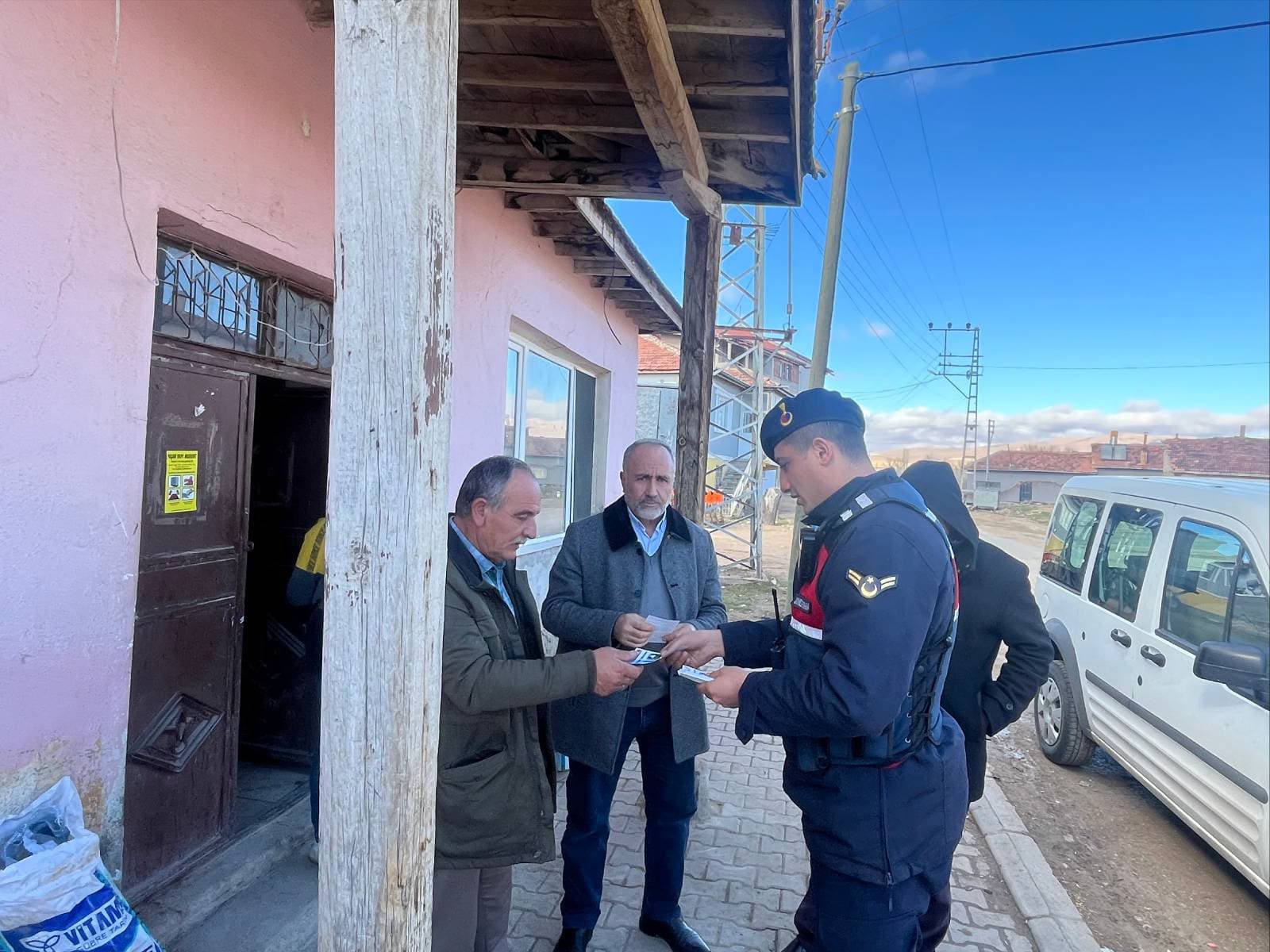 Yozgat Jandarması Hırsızlıkla Mücadele İçin Bilgilendiriyor