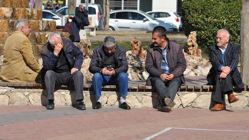 SSK ve BAĞ-KUR Emeklisine 2026 Müjdesi: En Düşük Emekli Maaşı Açıklandı