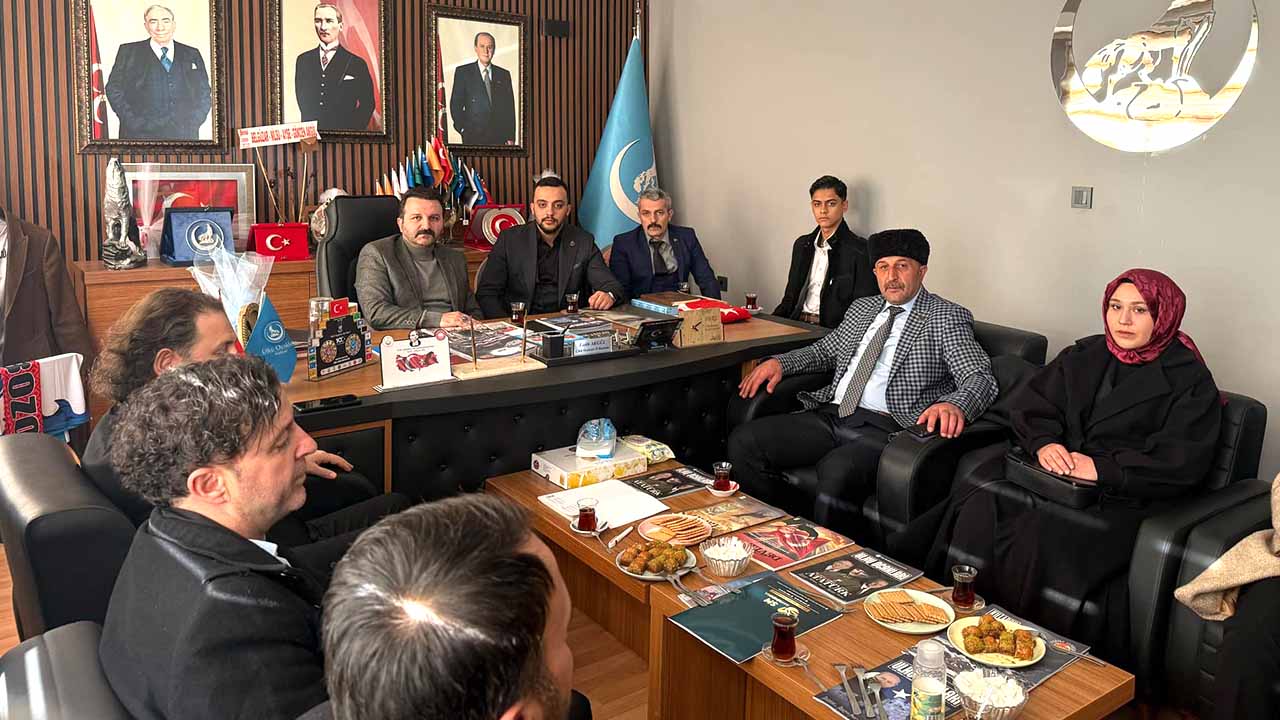 Yozgat Ülkü ocaklarına kardeş ziyareti