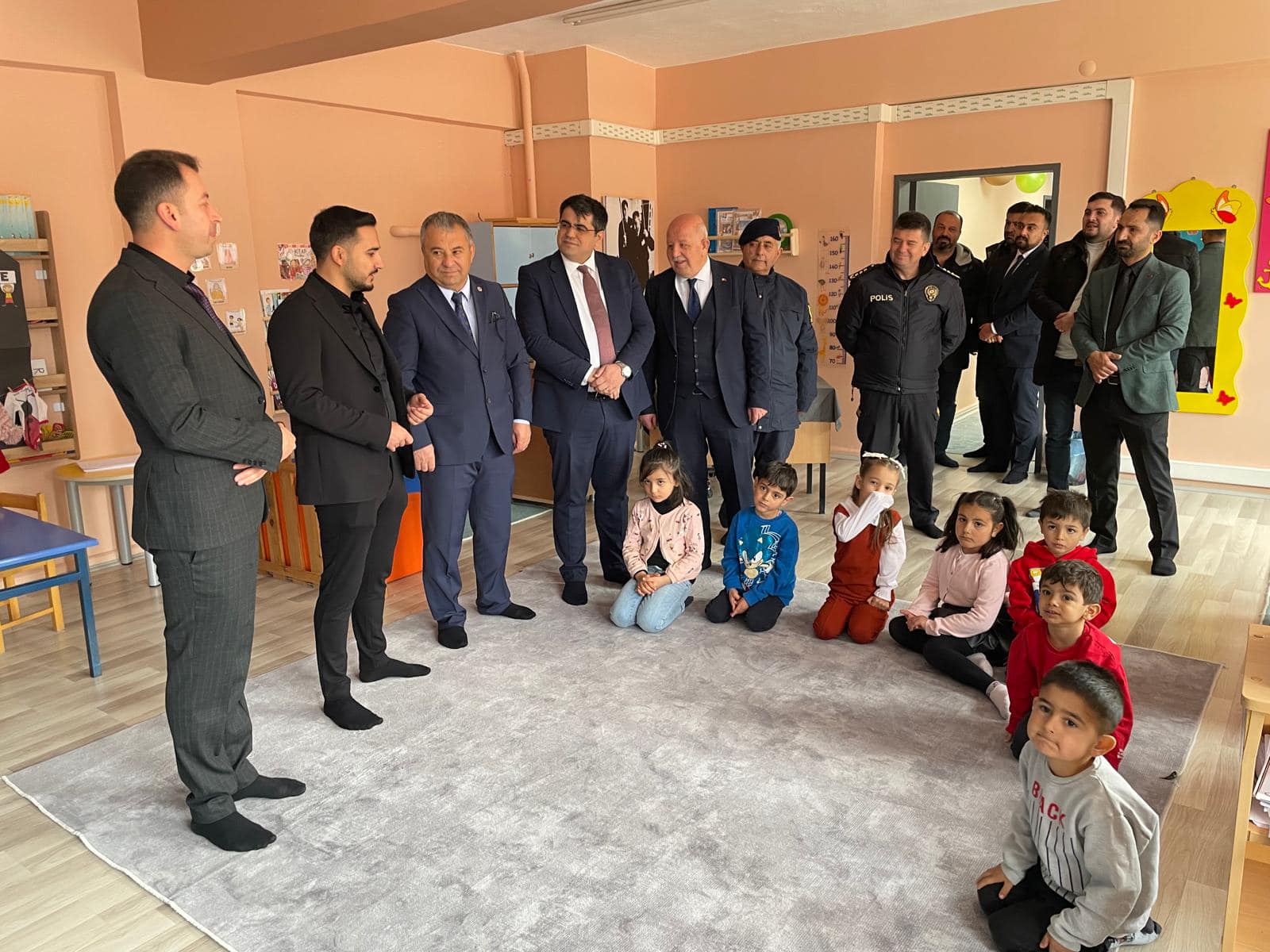 Yozgat'ta miniklerin okul sevinci