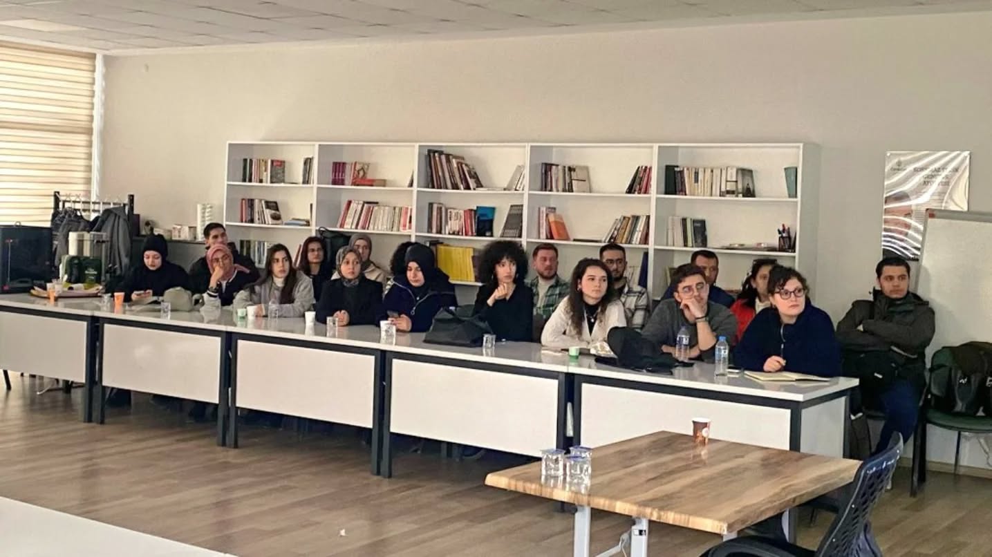 Çankaya Belediyesi'nden Gençlere Özel Kış Kampı