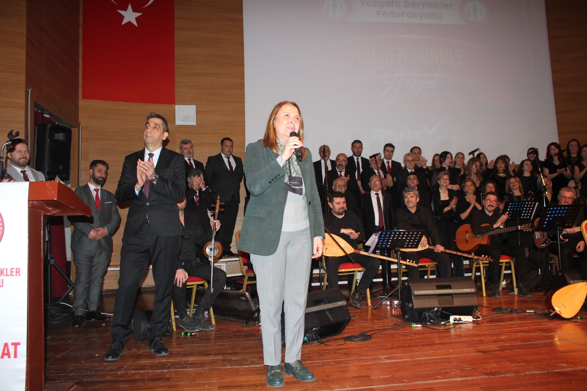 Yozgatlılar’ın bacısı CHP’nin Ankara Milletvekili! Salonda alkış kıyameti koptu!