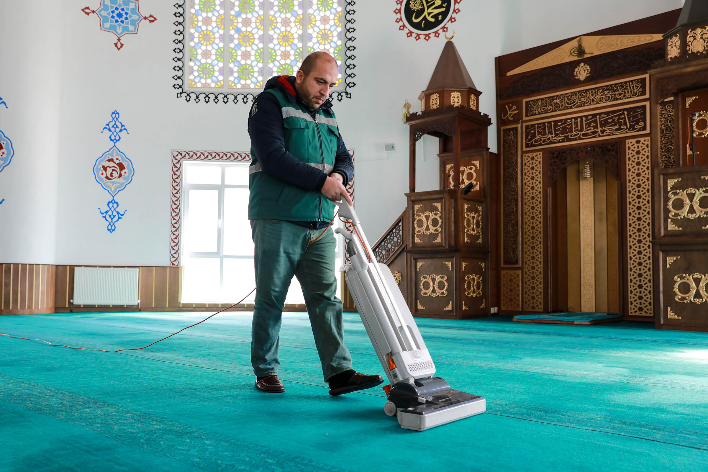 Keçiören Belediyesi Camileri Ramazan’a Hazırlıyor