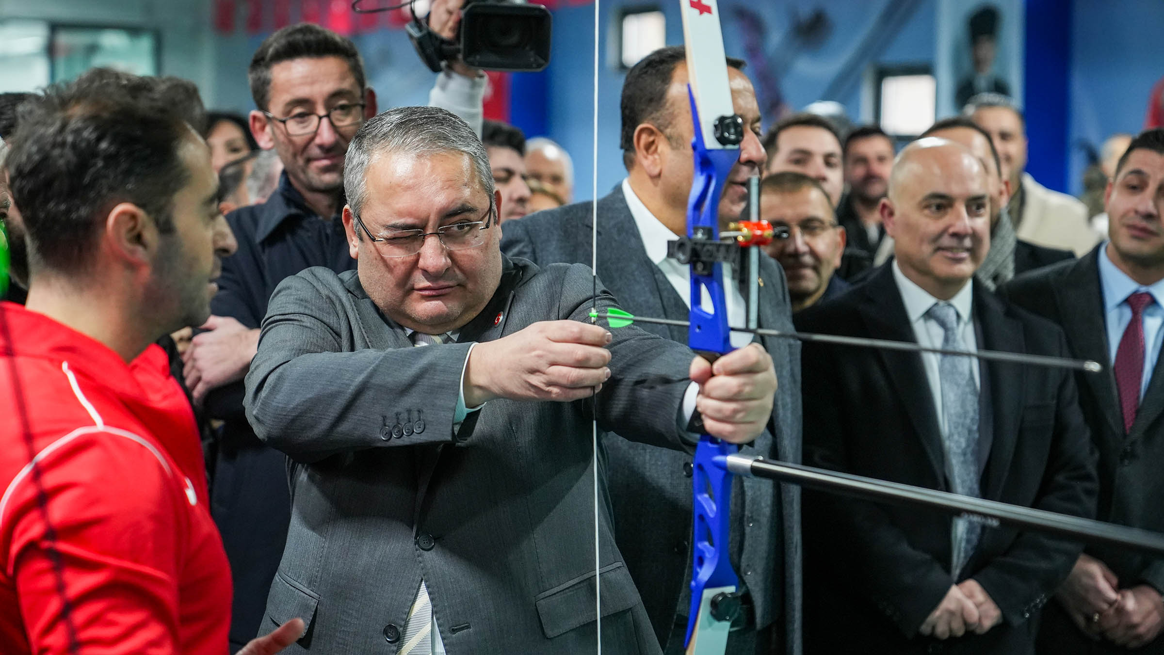 Cüneyt Arkın Okçuluk Spor Salonu Hizmete Açıldı
