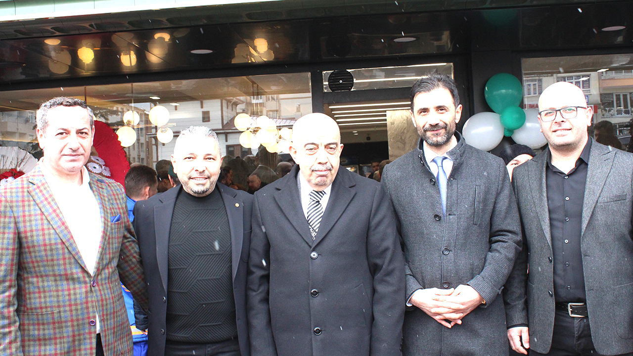 Önderoğlu Baklavaları Yozgat’ta İkinci Şubesini Açtı