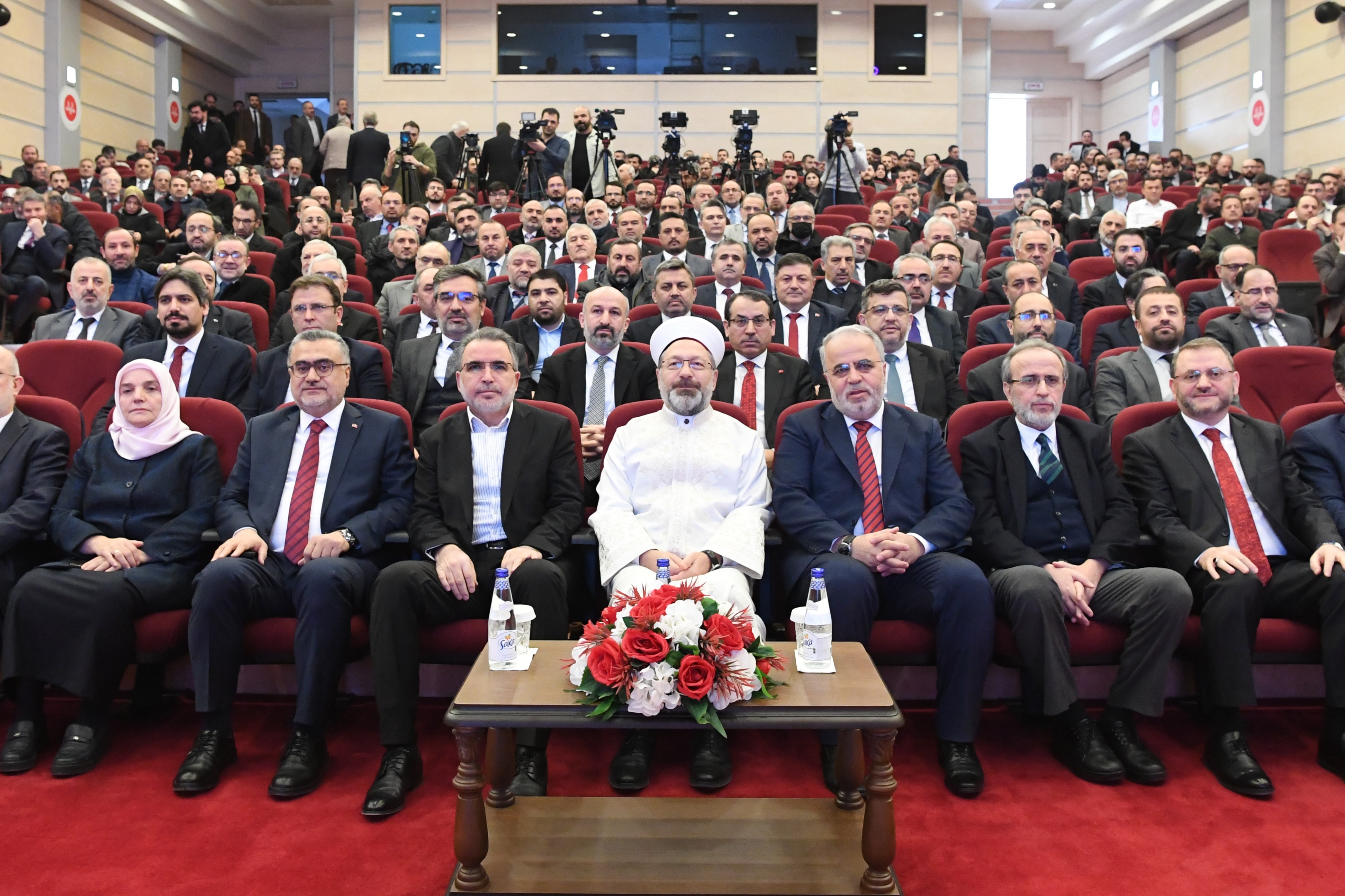 Diyanet İşleri Başkanı Ramazan Ayı Temasını Açıkladı: İyilik Ayı Ramazan