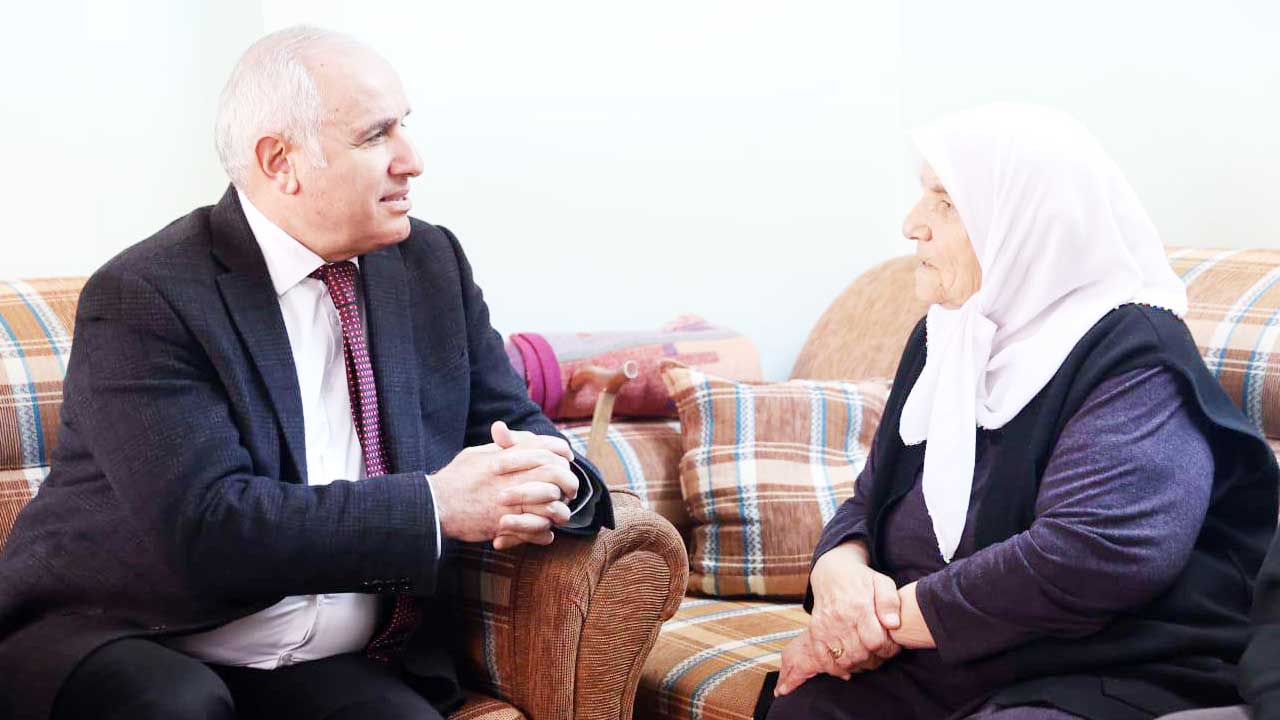 Sincan’da 76 Yıllık Sevda: En Uzun Evliliğe Anlamlı Ziyaret!