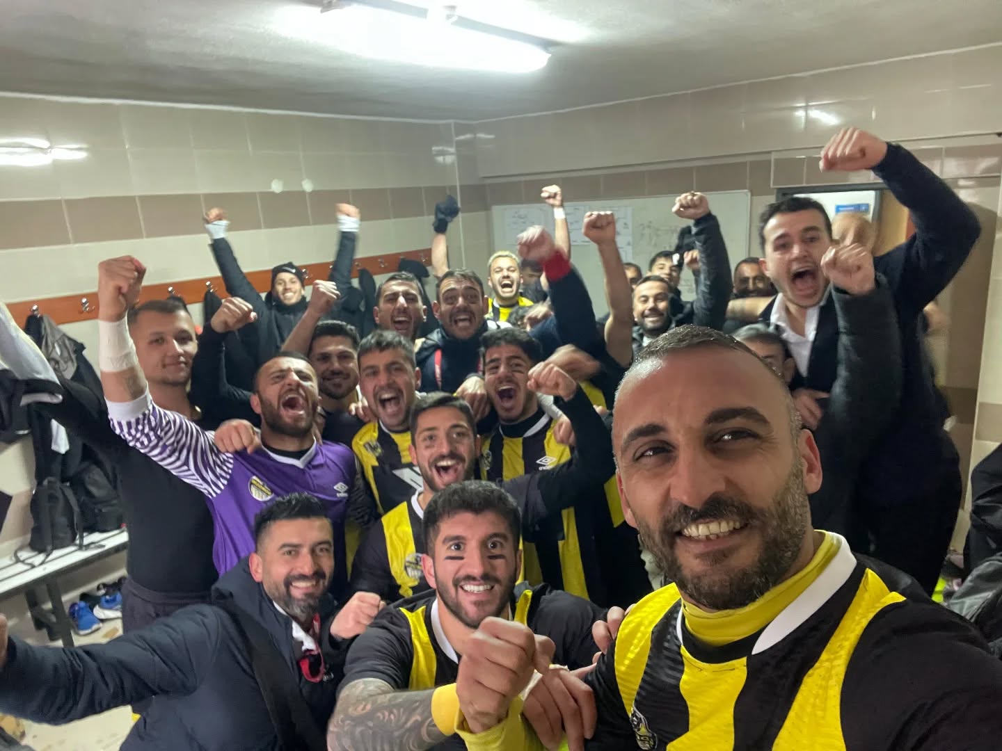 Sorgun Belediyespor'da Galibiyet Selfisi