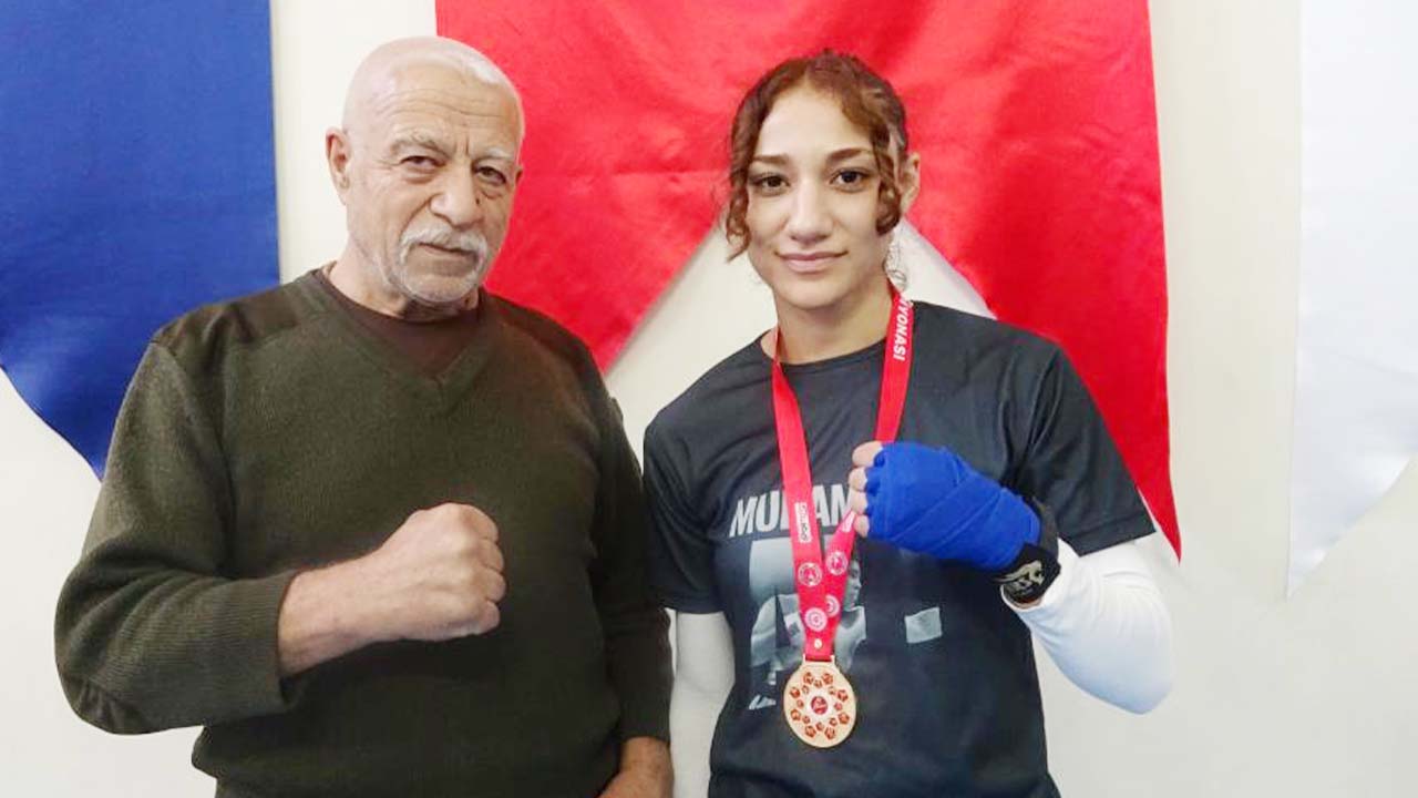Yozgat’ta Dedesiyle Çalışarak Türkiye Şampiyonu Oldu!