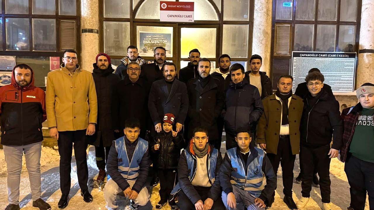 Ülkücülerden Kandil Hassasiyeti!