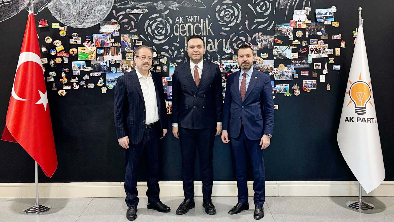 Yozgatlı Vekillerden AK Parti Gençlik Kolları’na Ziyaret