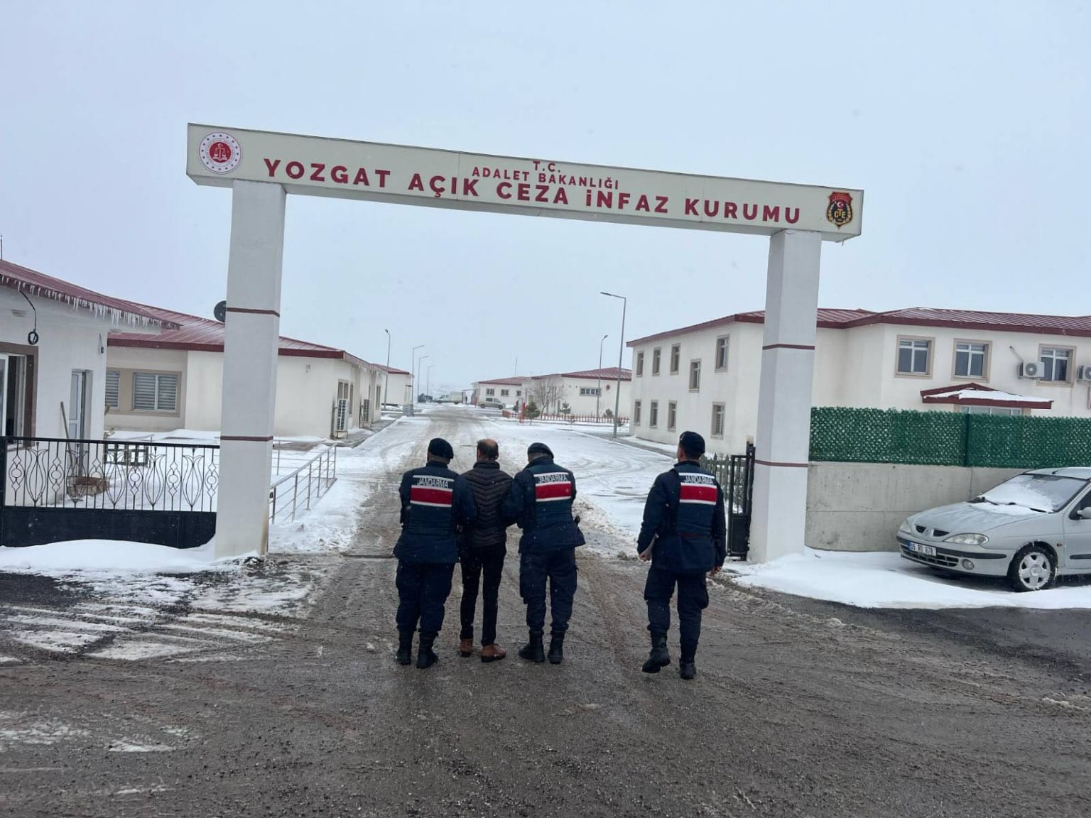 Yozgat JASAT Ekipleri Başarılı Operasyonlarla 2 Şahısı Yakaladı