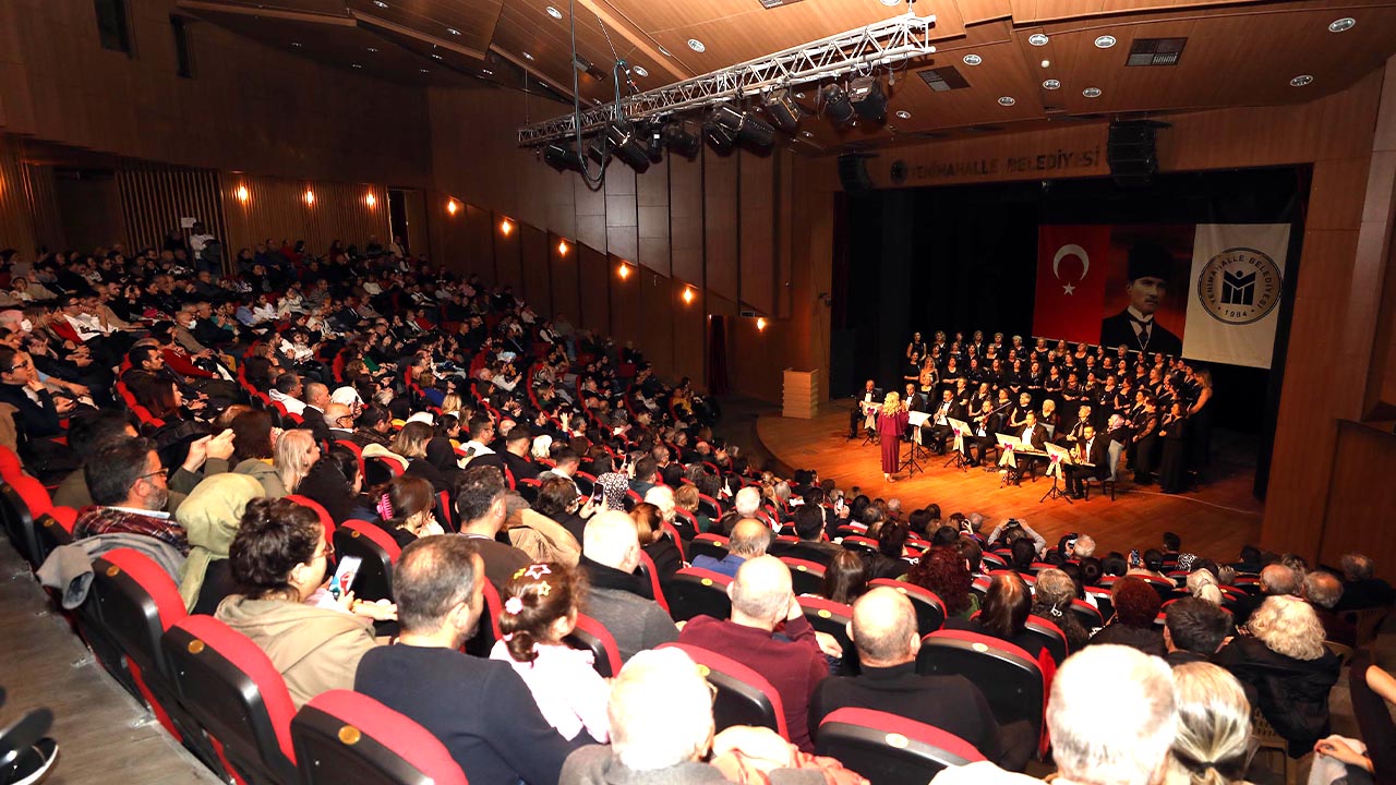 Yeni Mahalle'de  Türk Sanat Müziği Konseri