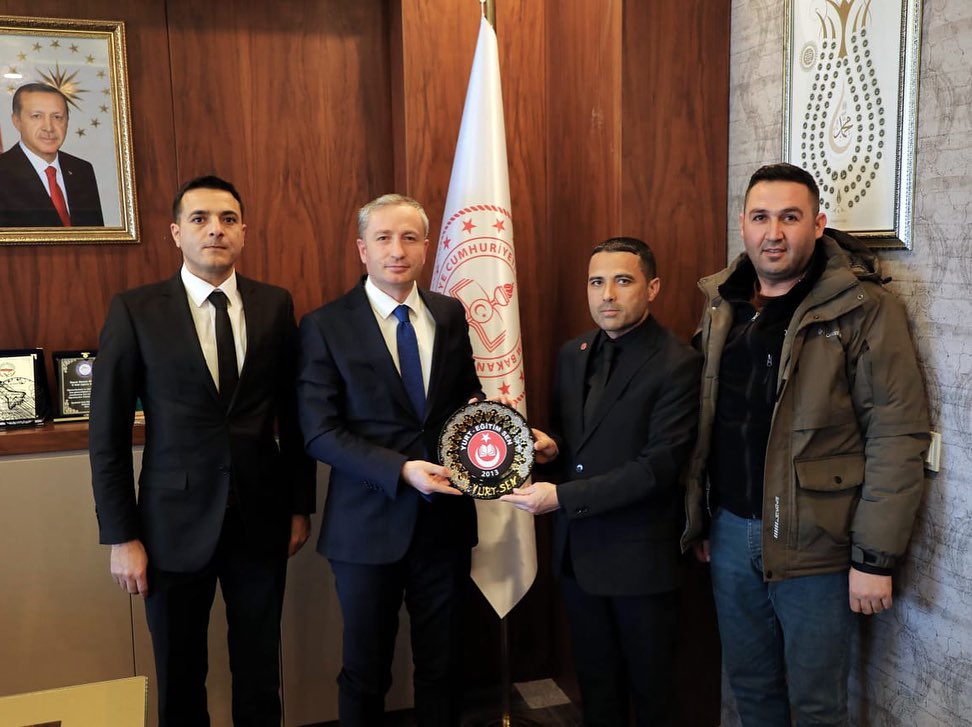 Yurt-Ay'da görev Değişimi