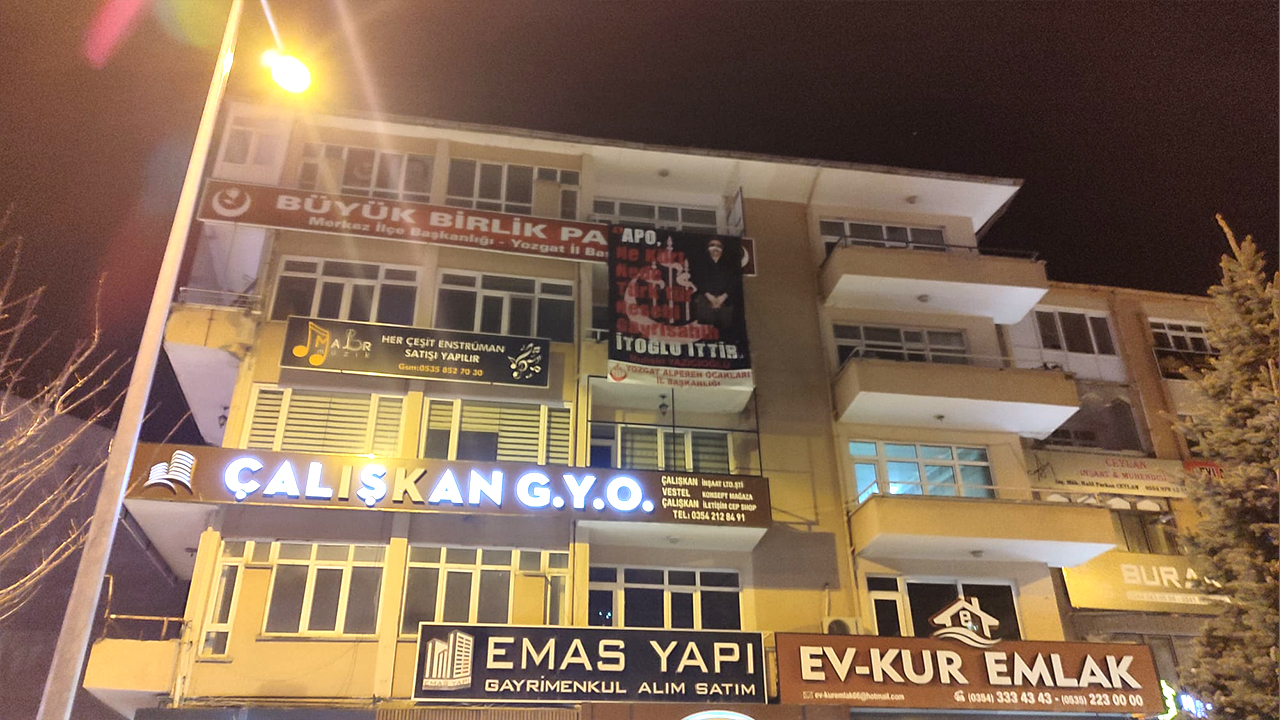 Yozgat Alperen Ocakları'ndan Dikkat Çeken Pankart