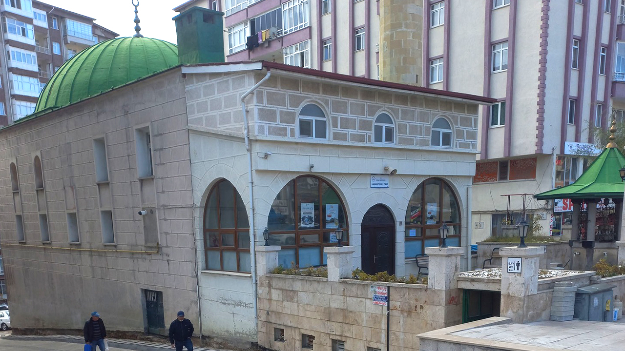 Yozgat’ta Esnaf Hamamcıoğlu Cami Abdesthanesi ve Tuvaletlerinin Durumunu Gündeme Getirdi