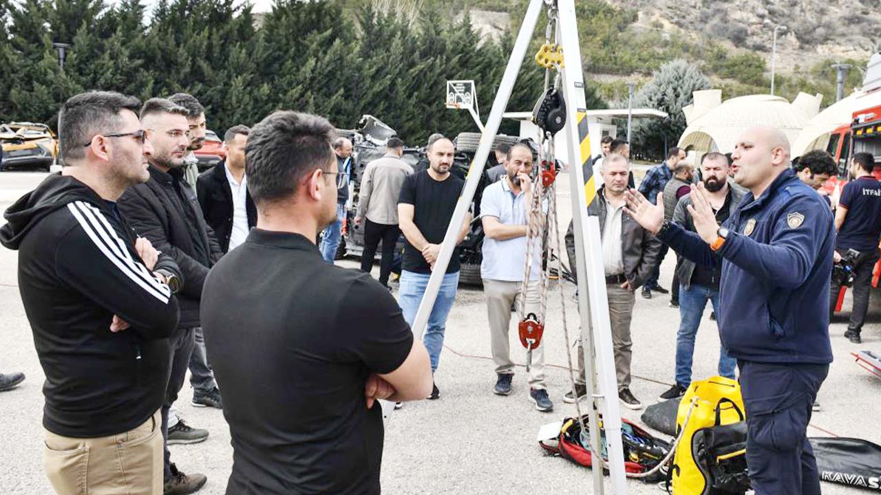 Yozgatlı İtfaiyeciler Başkent Ankara’da Eğitimde!