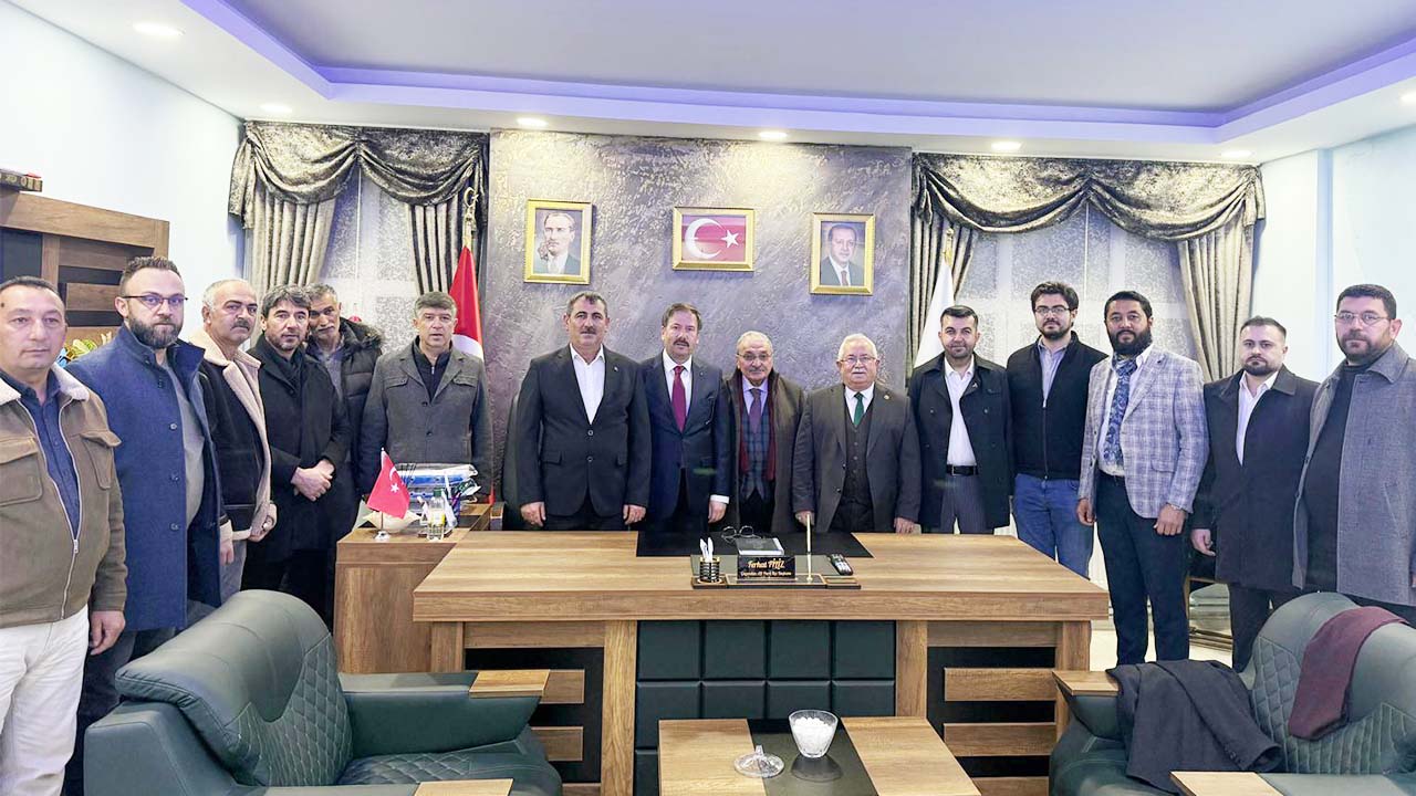 AK Parti Yozgat İl Başkanı Kandemir Çandır ve Çayıralan'da Ramazan Buluşması Gerçekleştirdi!
