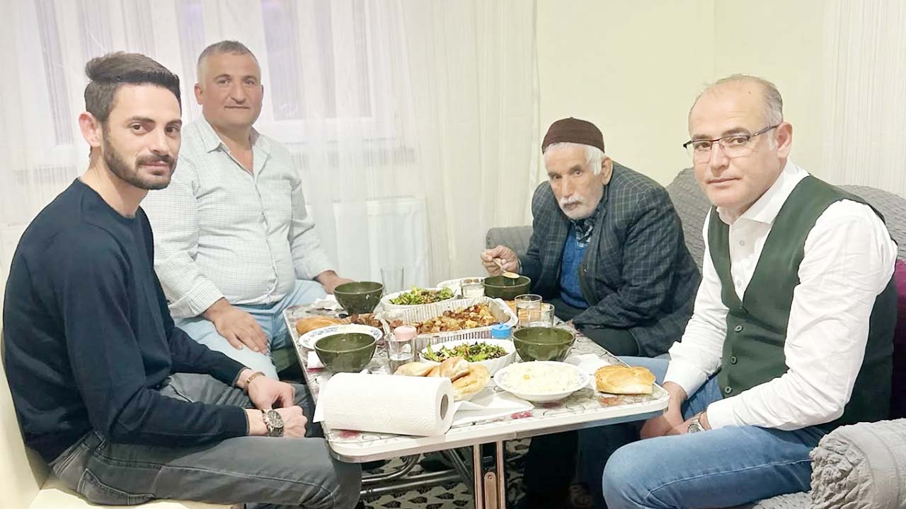 Ramazan Bereketi Çekerek’te İftar Sofrasında Paylaşıldı!