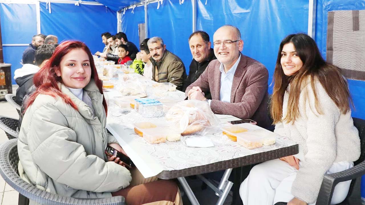 Çekerek İftar Çadırında Birlik ve Beraberlik Hakimdi!