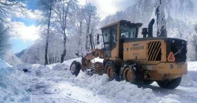 Kartepe’de kar kalınlığı 66 santime ulaştı