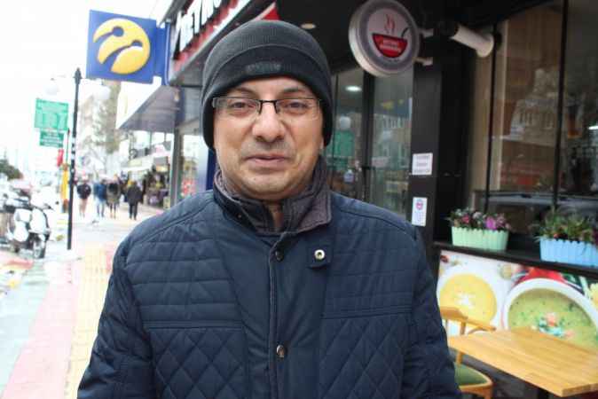 Mart kapıdan baktırır kazma kürek yaktırır!