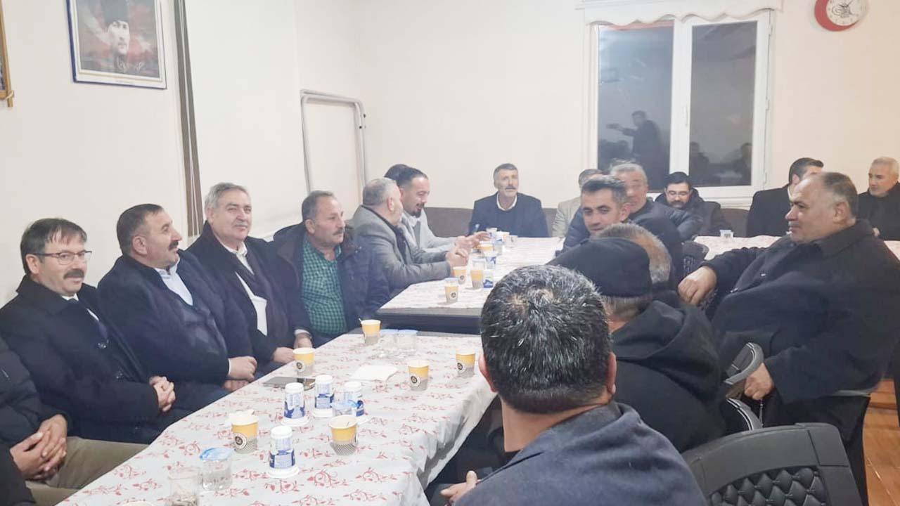 AK Parti İl Başkanı Kandemir İnceçayırda Muhtarlarla Buluştu!