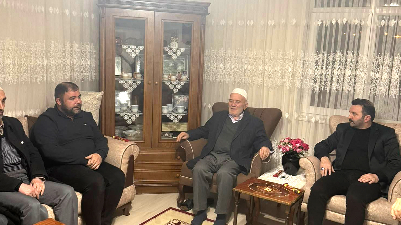 Yozgat Ülkü Ocakları'ndan Şehit Annesine Dualarla Veda