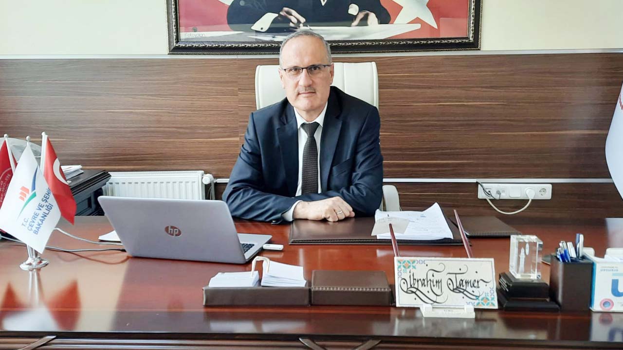 Yozgat'ta 17 Yıldır Görev Yapan Müdür Merkeze Atandı!