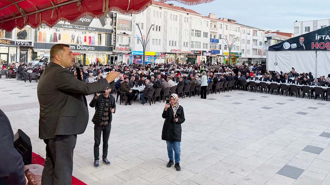 Sorgunlular İftar Sofrasında Buluştu! Çanakkale Zaferi Coşkuyla Kutlandı!