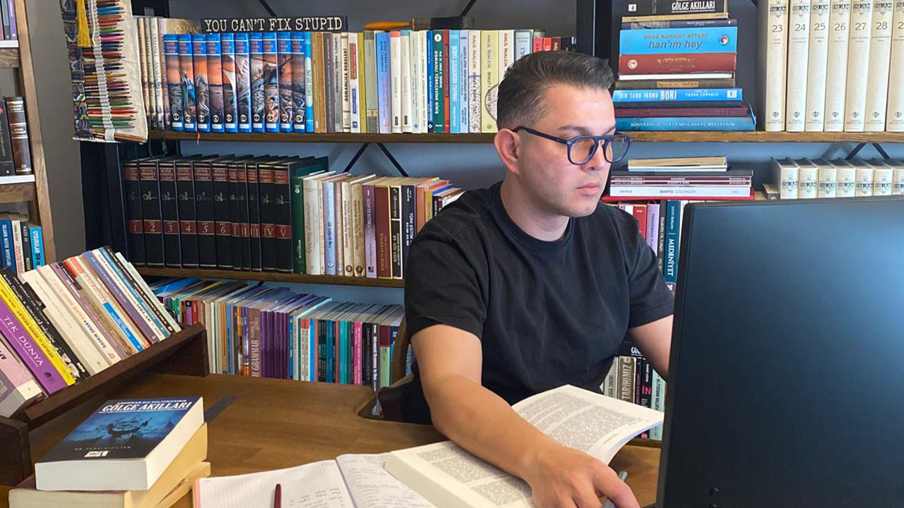 ABD'nin Gizli Efendileri: Finans-Kapitalci Gruplar ve Amerikan Dış Politikası