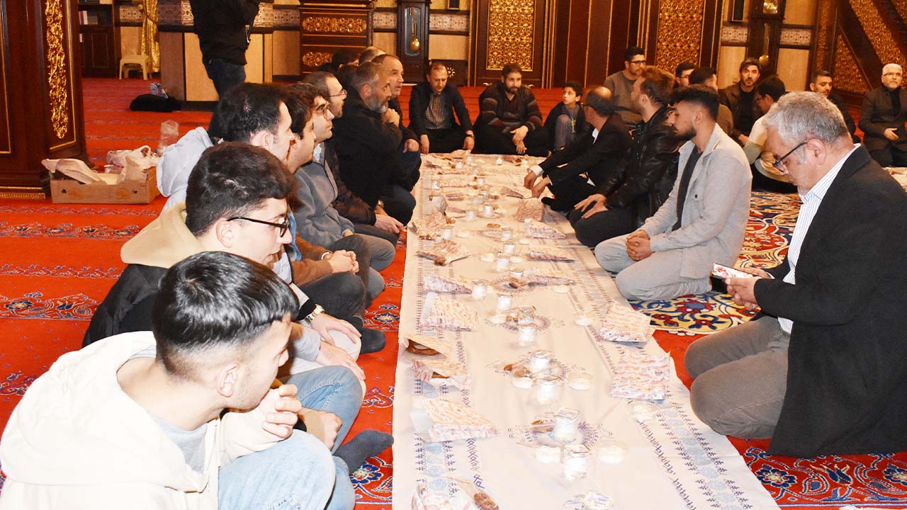 Yozgat’ta İkincisi Düzenlendi! İftar Sofrasında Buluştular!