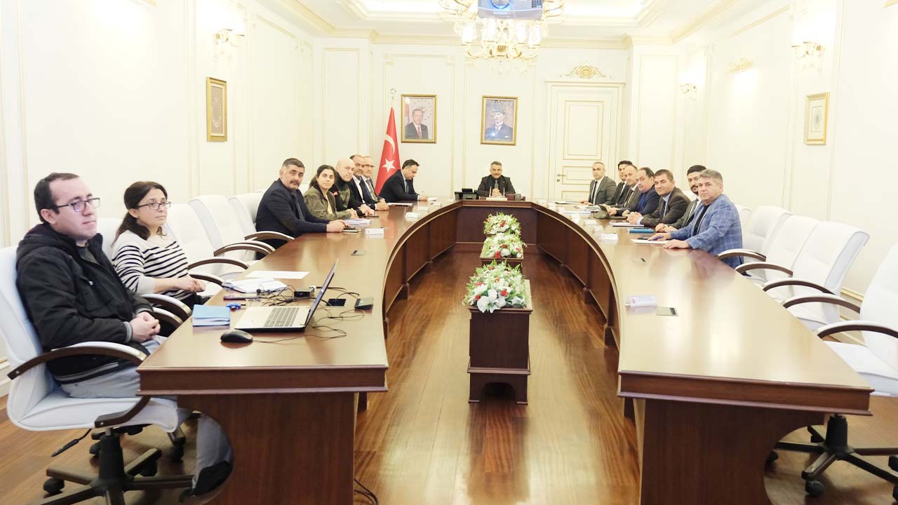 Yozgat Valisi Özkan Hemşehrilerine Seslendi! Tedbirlerimizi Alalım!