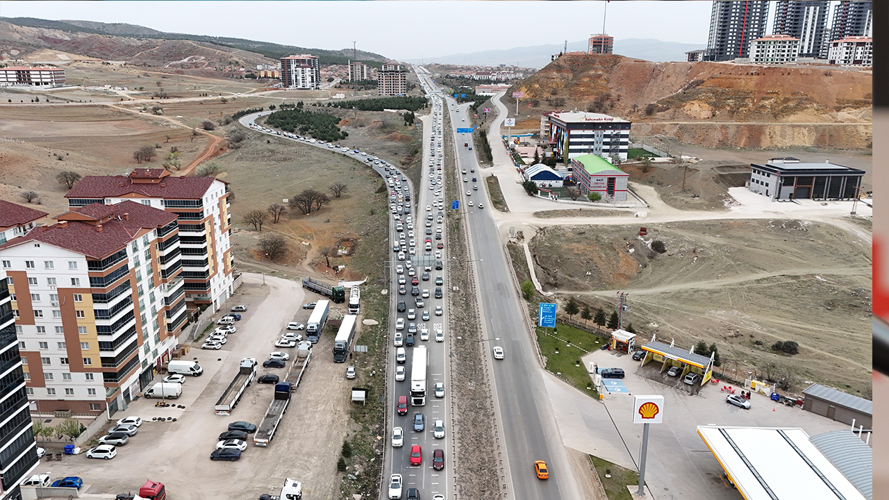 Tatilciler erken dönüşe geçti