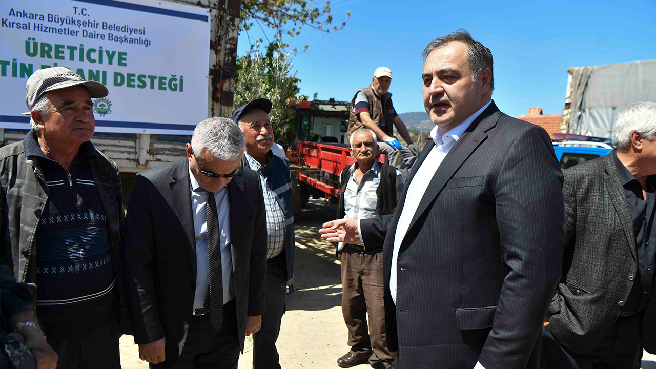 Ankara Büyükşehir Belediyesi’nden Nallıhanlı Üreticilere Zeytin Fidanı Desteği