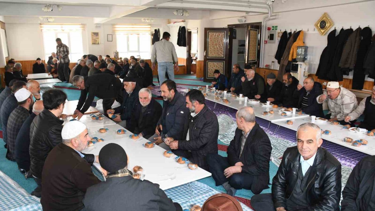 Asırlık ‘Hacı yemeği’ geleneği Yozgat’ta yaşatılıyor