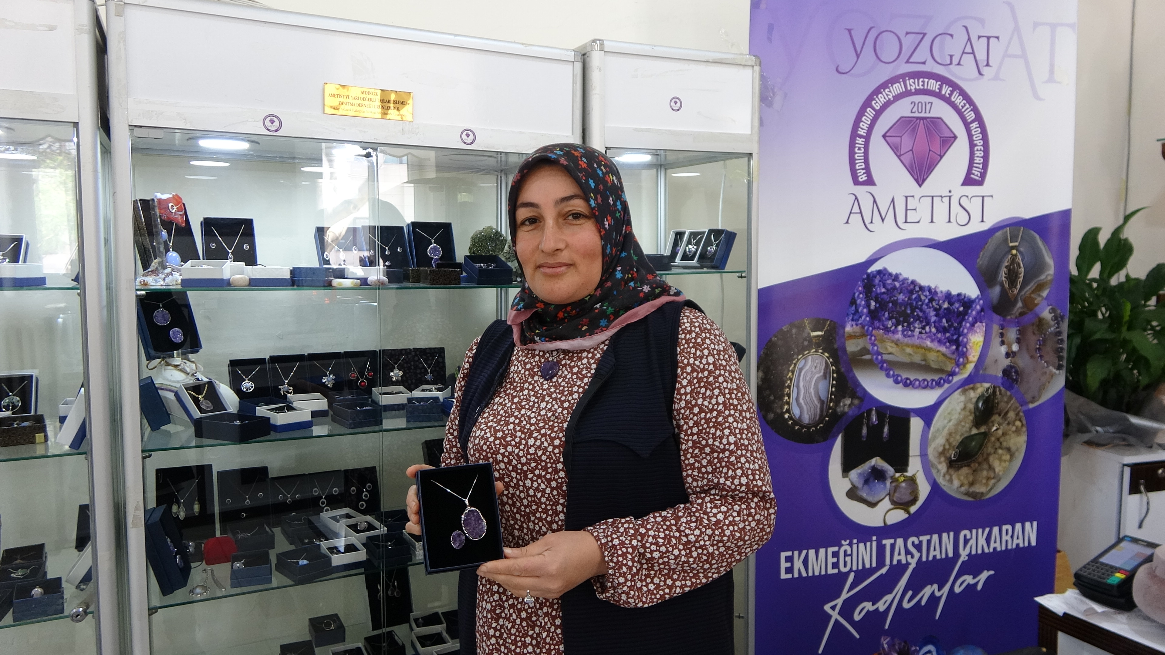 Yozgatlı Kadınlar Ametisti Sanata Dönüştürüyor
