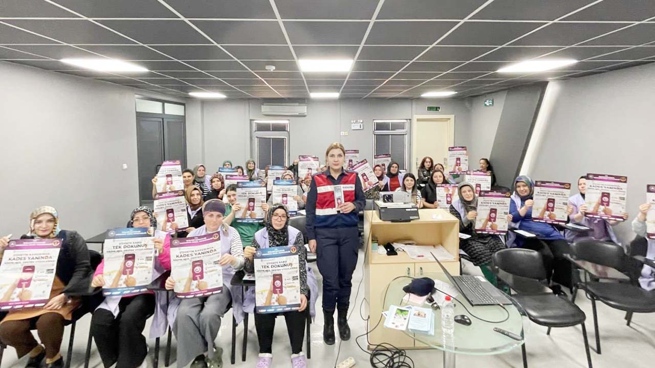 Yozgat’ta Fabrika Çalışanlarına KADES Eğitimi!