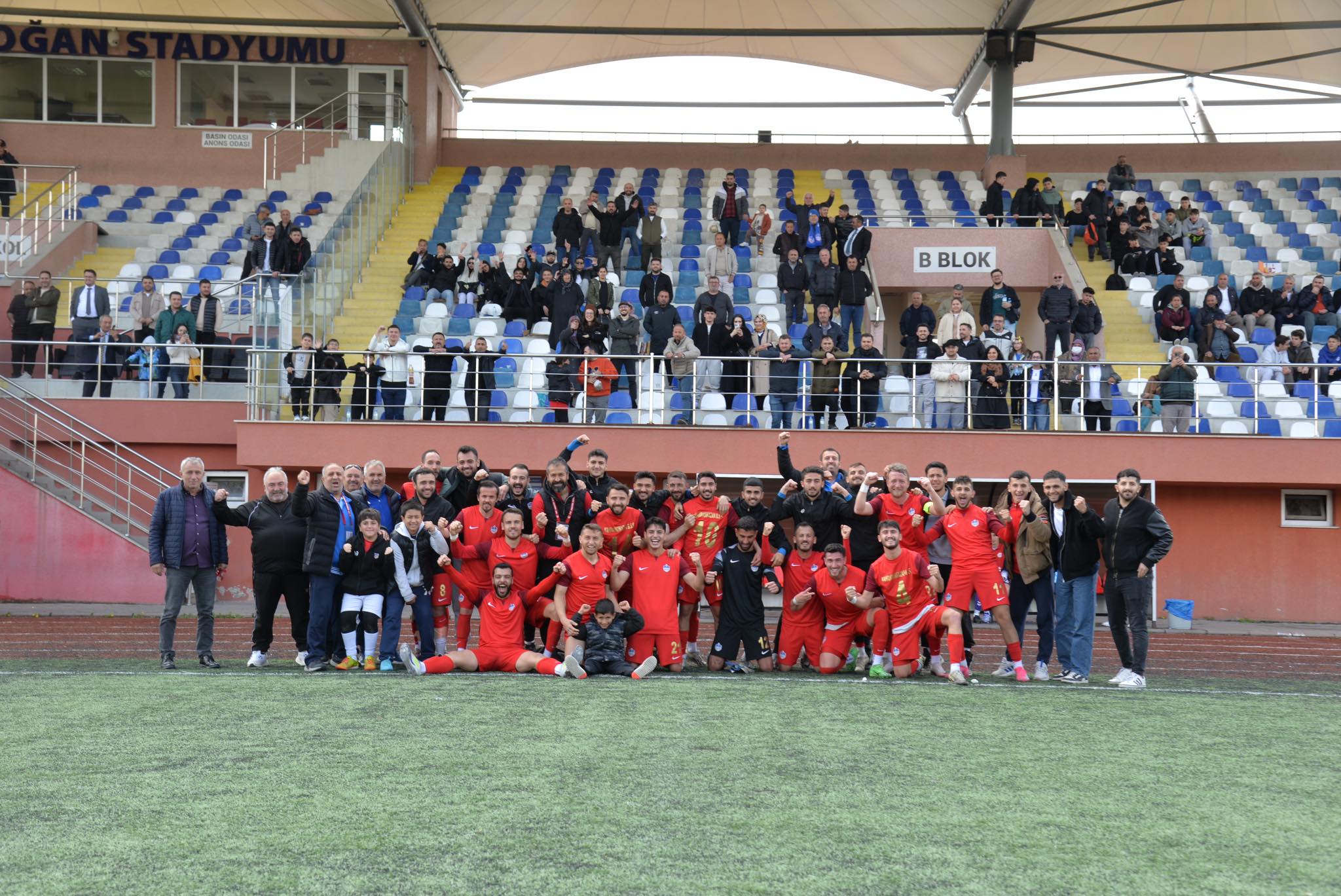 Kahramankazan Belediyespor Şampiyonluğunu İlan Etti