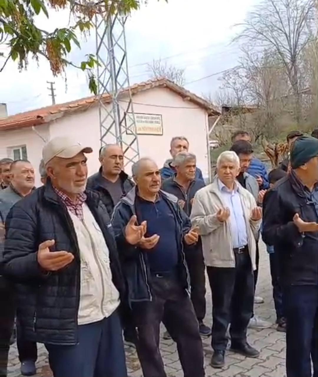 Yağmur için dua ettiler
