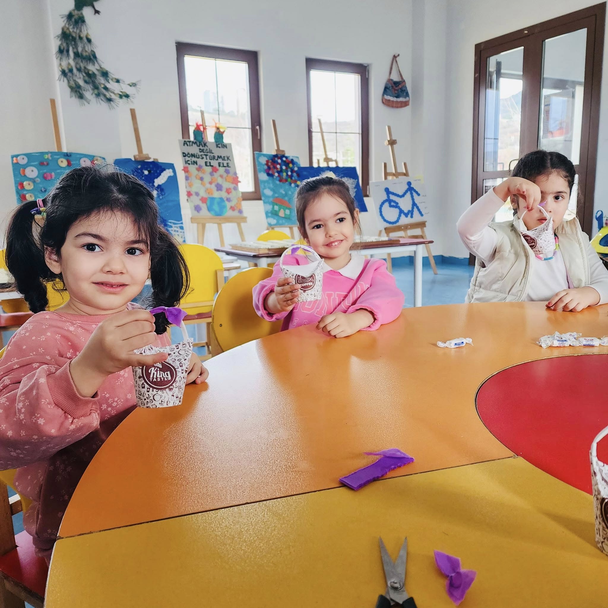 Kızılcahamam’da Millet Bahçesi Bayram Coşkusuyla Şenlendi