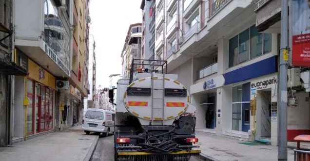 Ordu’da sokak ve caddeler yıkanıyor
