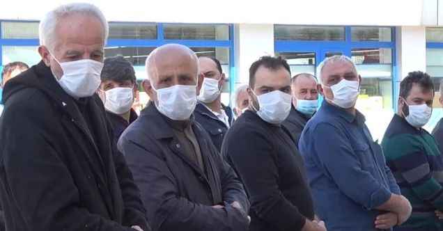 Gazi cenazesinde maske hassasiyeti