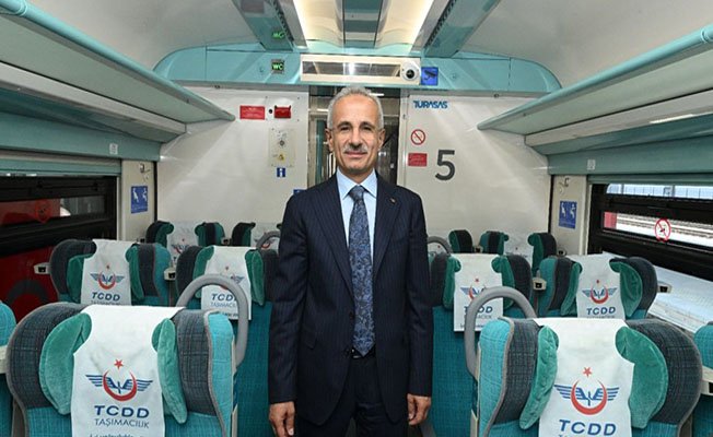 Ankara-Sivas YHT Hattı Rekor Yolcu Taşıdı!