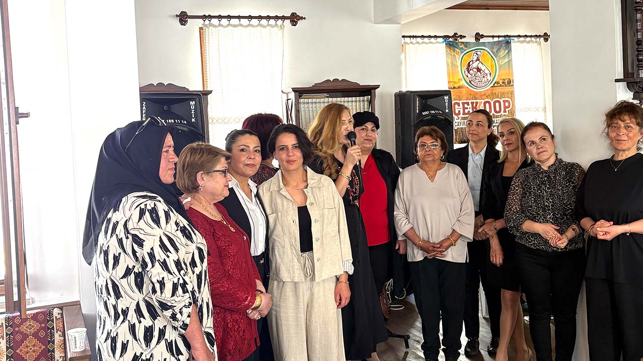 Yozgat Anadolu Kadınları Dayanışma Derneği'nden Anneler Günü Etkinliği