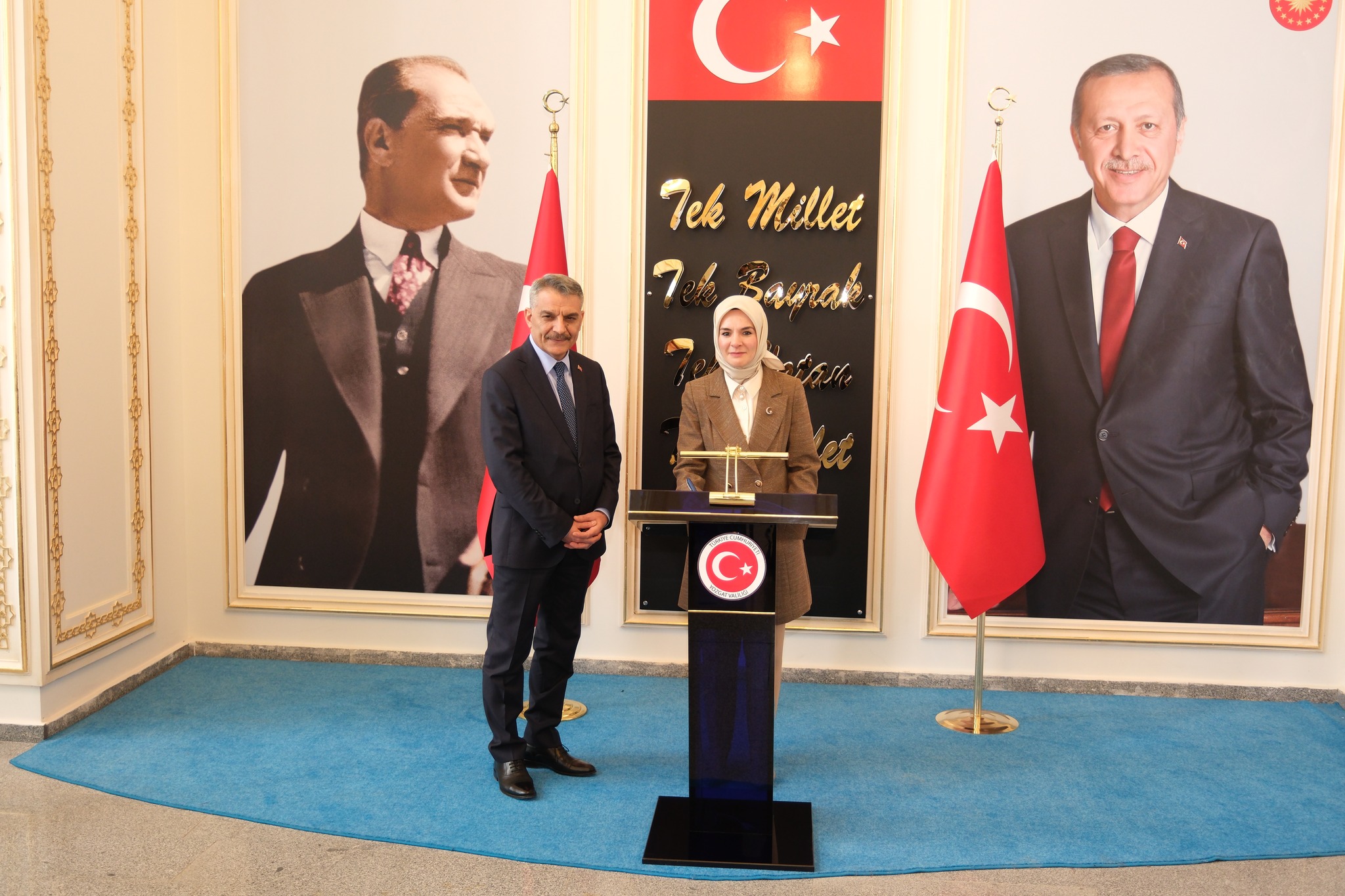 Aile ve Sosyal Hizmetler Bakanı Mahinur Özdemir Göktaş Yozgat Valisi Özkan ile görüştü