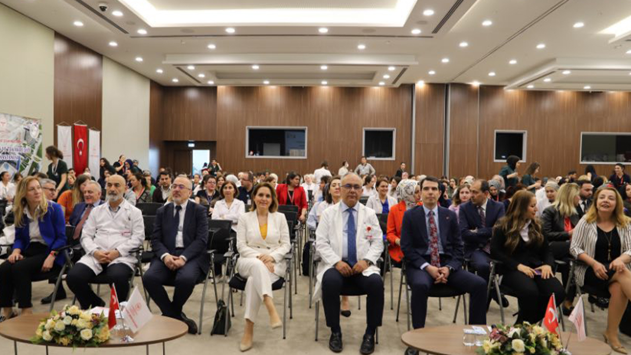 Ankara Bilkent Şehir Hastanesi'nde Hemşireler ve Ebeler Günü Coşkuyla Kutlandı