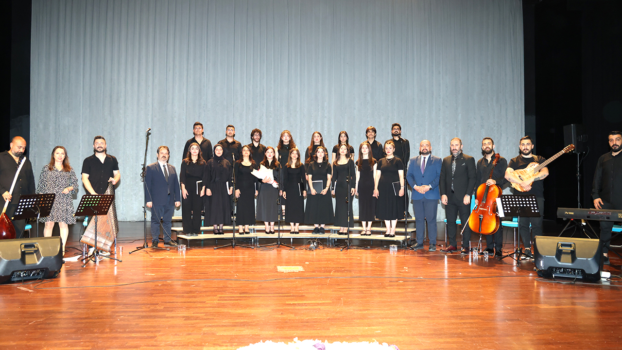 Yozgat Bozok Üniversitesi'nde Mezuniyet Coşkusu