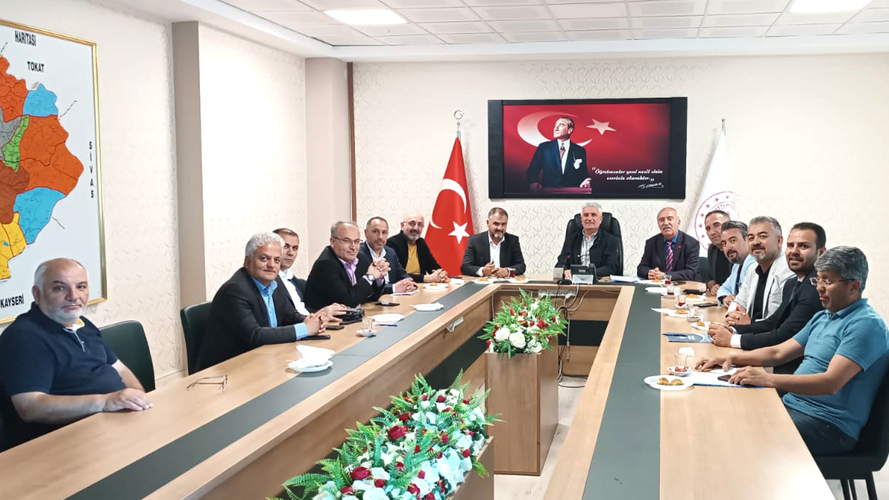 Yozgat'ta Kesintisiz Yetkili Eğitim Bir Sen