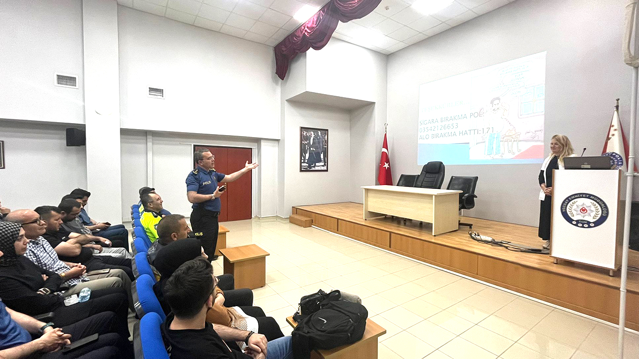 Yozgat Emniyet Müdürlüğü Personeline Sigara Bırakma Semineri